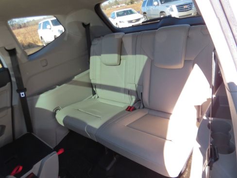 Used 2019 Volkswagen Atlas SE image 12