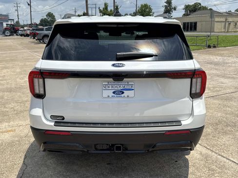 New 2025 Ford Explorer ST-Line w/ Premium Package image 5