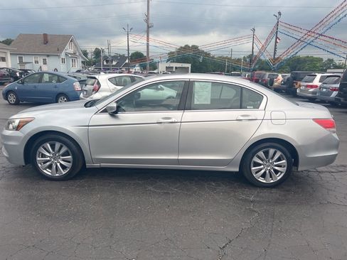 Used 2011 Honda Accord EX image 4
