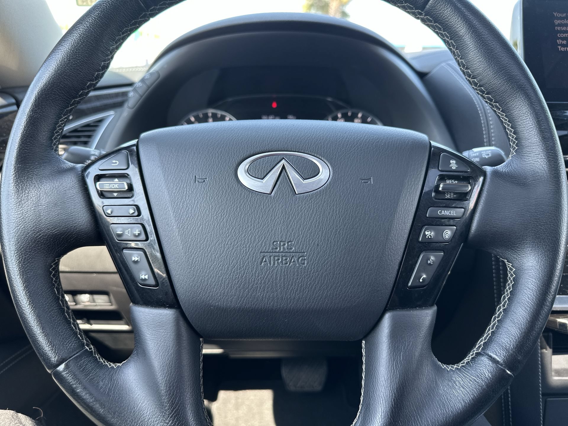 Used 2024 INFINITI QX80 Luxe RWD image 21