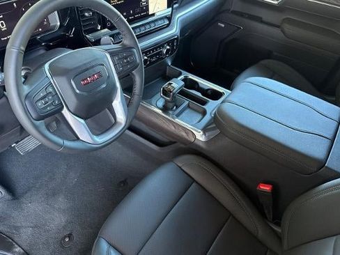 New 2026 GMC Sierra 1500 SLT w/ SLT Premium Plus Package AWD/4WD image 9