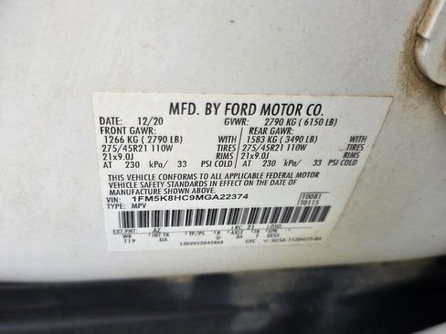 Used 2021 Ford Explorer Platinum w/ Equipment Group 601A image 19