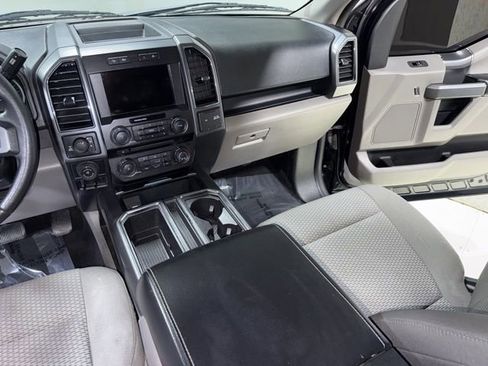 Used 2018 Ford F150 XLT w/ Equipment Group 302A Luxury AWD/4WD image 25