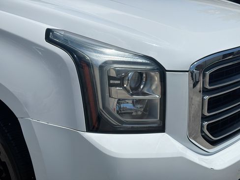 Used 2019 GMC Yukon SLE w/ Convenience Package RWD image 35