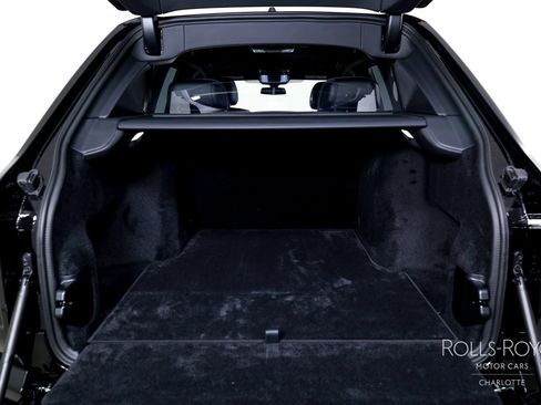 New 2026 Rolls-Royce Cullinan image 28