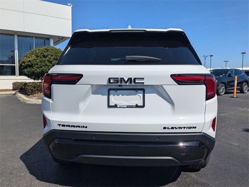 New 2026 GMC Terrain Elevation w/ Black Edition image 5