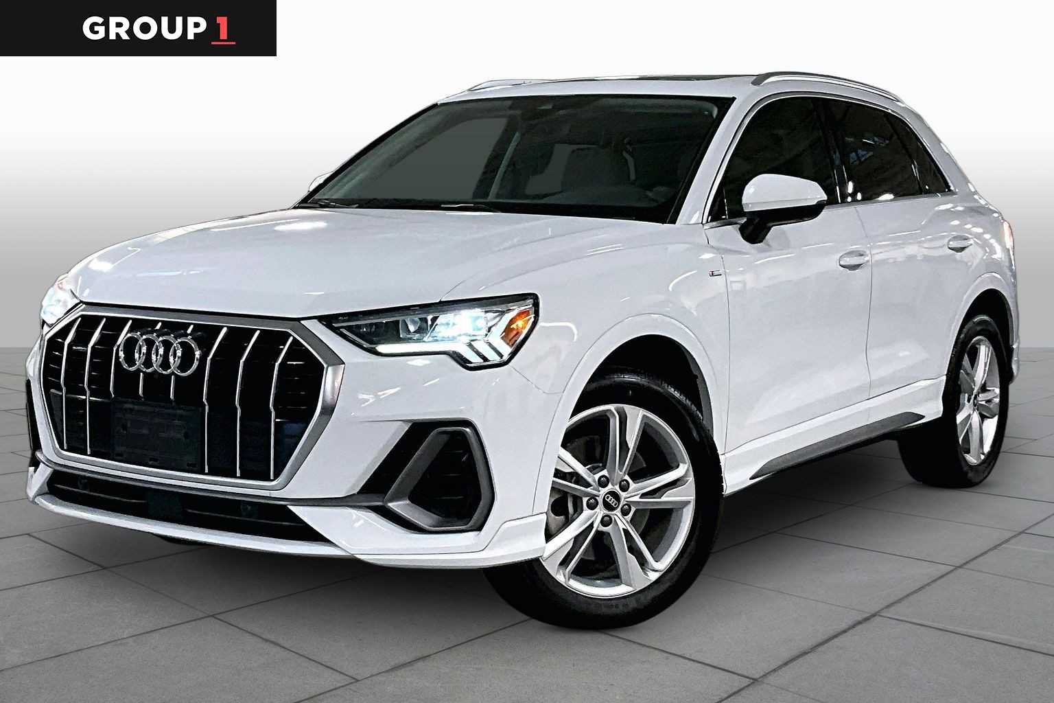 Used 2022 Audi Q3 2.0T Premium Plus w/ Premium Plus Package AWD/4WD image 1