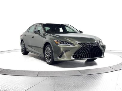 New 2025 Lexus ES 350 w/ Luxury Package