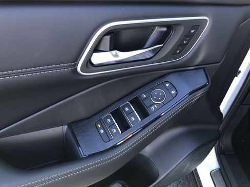 New 2026 Nissan Rogue Platinum w/ Platinum Premium Package image 21