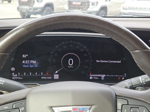 Used 2021 Cadillac Escalade Premium Luxury AWD/4WD image 34