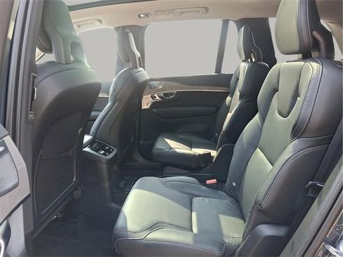 Certified 2022 Volvo XC90 T8 Inscription image 13
