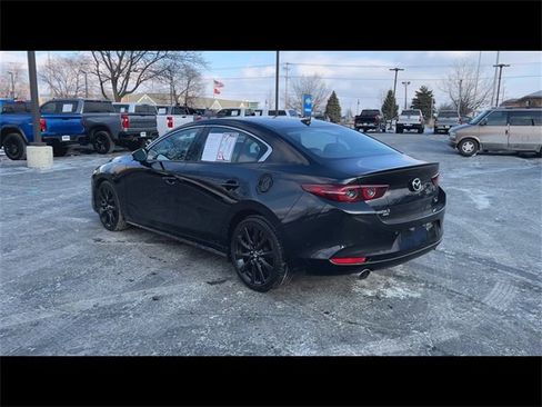 Used 2021 MAZDA MAZDA3 2.5 Turbo Sedan w/Premium Plus image 6