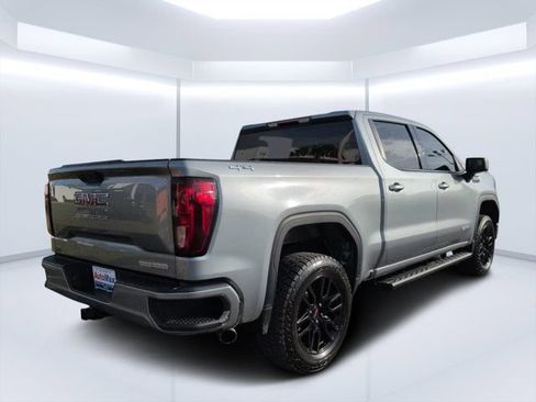 Used 2024 GMC Sierra 1500 Elevation AWD/4WD image 3