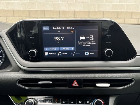 Used 2022 Hyundai Sonata SE image 12