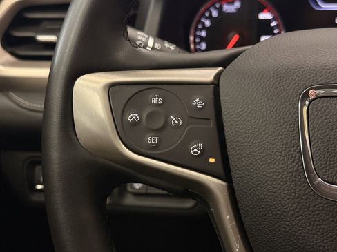 Used 2023 GMC Acadia Denali image 48