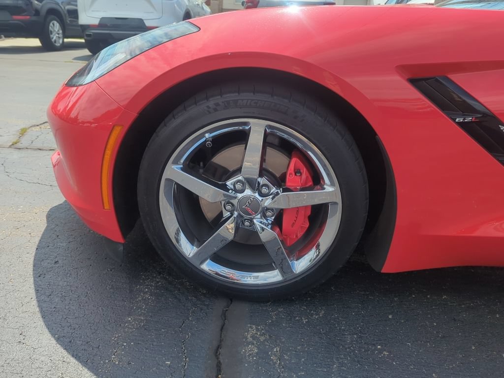 Certified 2017 Chevrolet Corvette Stingray Convertible w/ 1LT RWD image 14