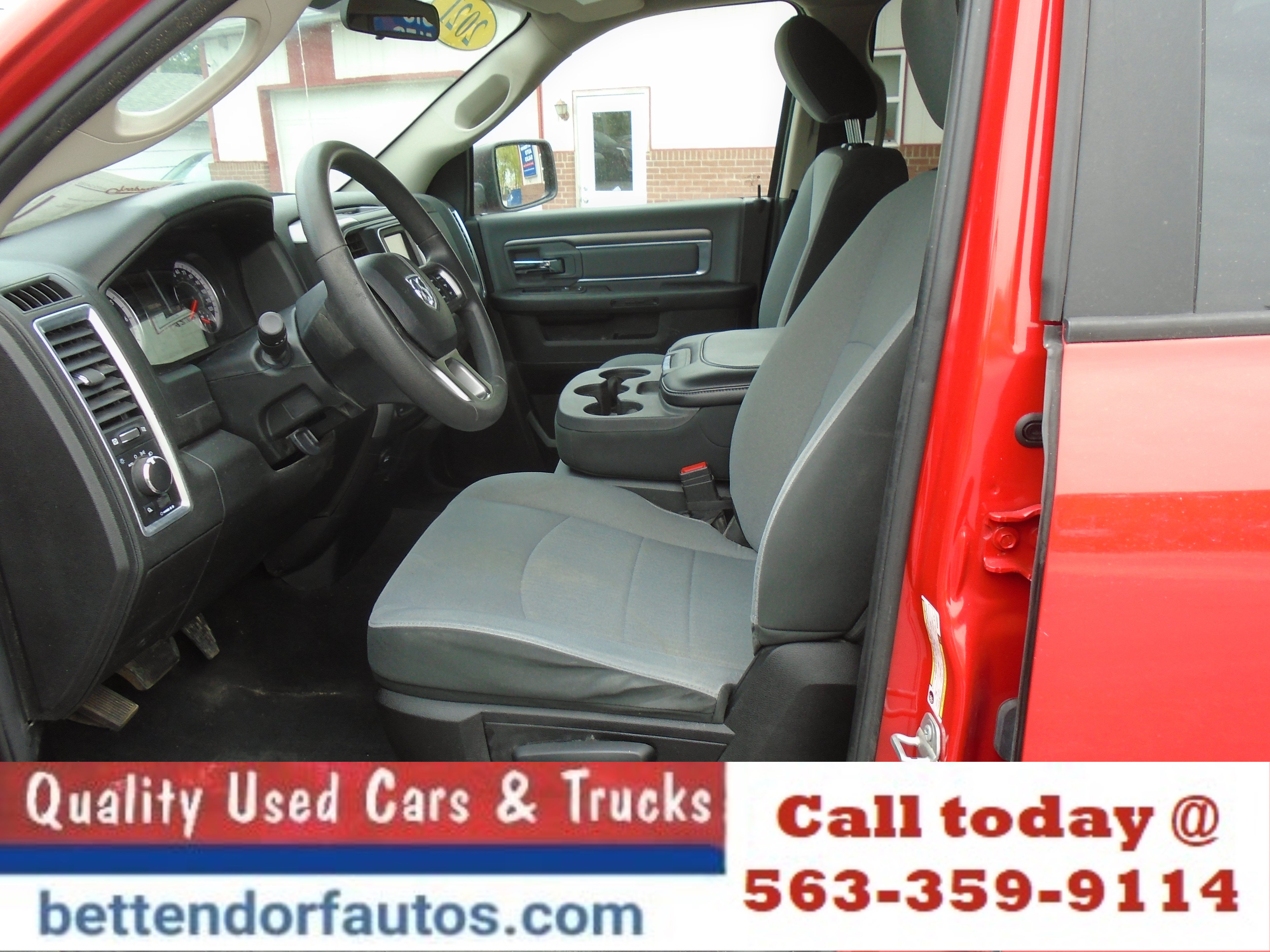 Used 2021 RAM 1500 Classic SLT AWD/4WD image 5