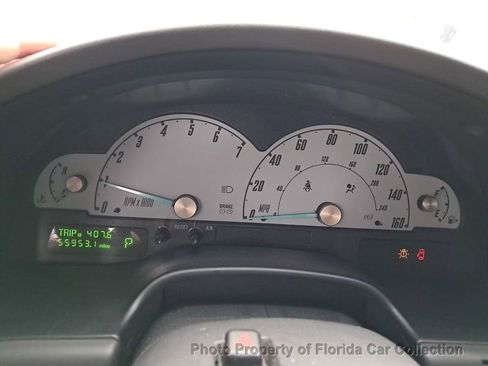 Used 2002 Ford Thunderbird image 8