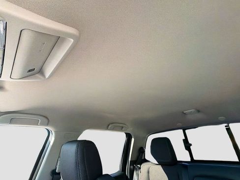 New 2026 Nissan Frontier SV image 22