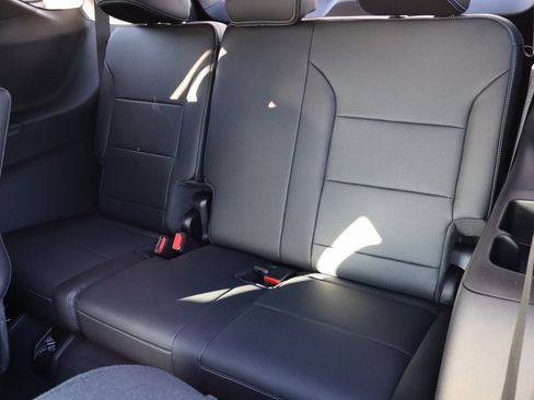 New 2026 Chevrolet Traverse LT w/ Midnight/Sport Edition image 19