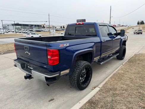 Used 2015 Chevrolet Silverado 2500 LTZ w/ LTZ Plus Package image 5