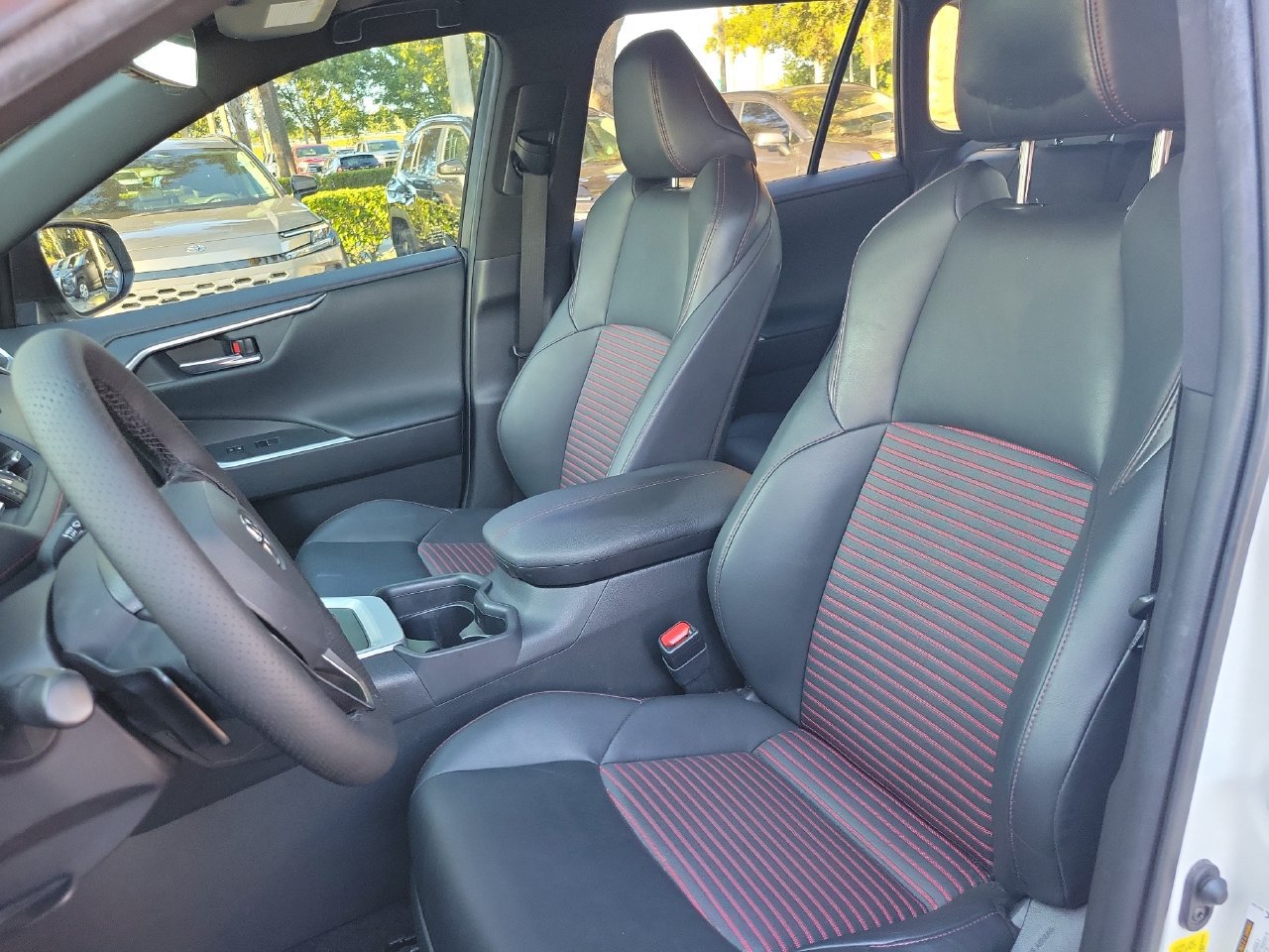 Used 2021 Toyota RAV4 XSE w/ Weather Package AWD/4WD image 17