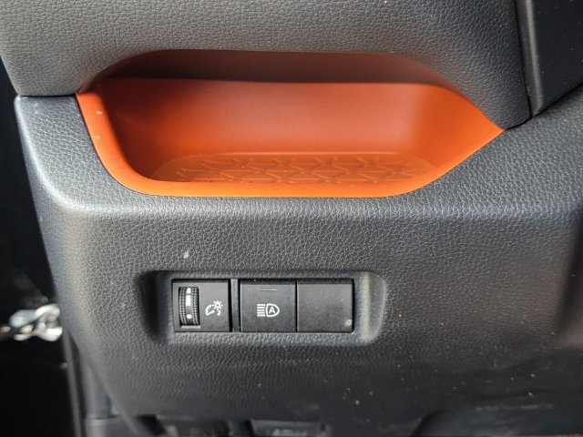 Used 2020 Toyota RAV4 Adventure AWD/4WD image 21