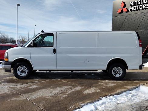 Used 2020 GMC Savana 2500 Work Van image 8