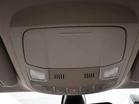 Used 2020 Ford Fusion SE image 29