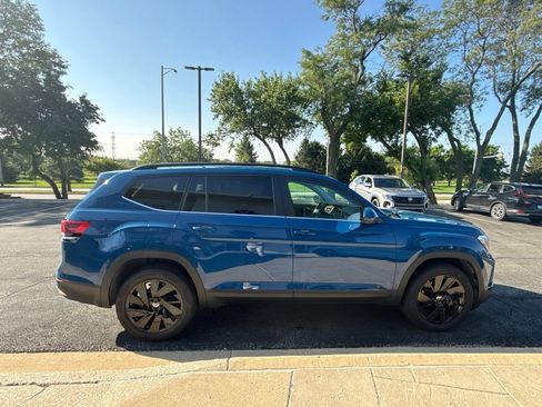 Used 2026 Volkswagen Atlas SE w/ Black Wheel Package AWD/4WD image 7