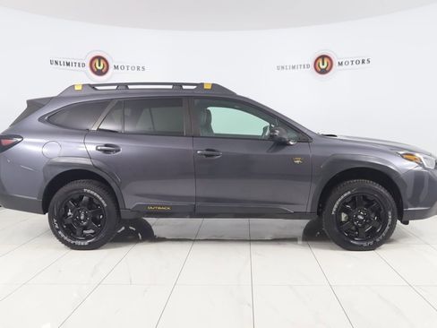 Used 2022 Subaru Outback Wilderness image 2