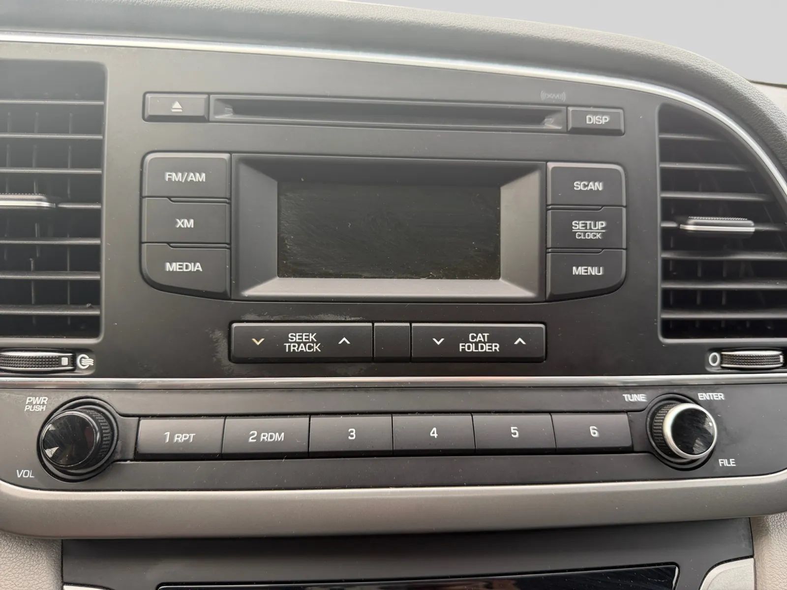 Used 2017 Hyundai Elantra SE FWD image 21