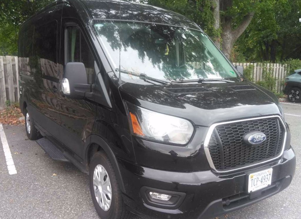 Used 2025 Ford Transit 350 XLT RWD image 13
