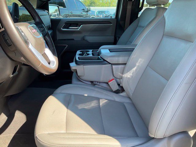 Used 2026 GMC Sierra 1500 SLT RWD image 5
