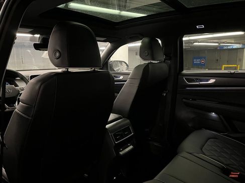 New 2026 Volkswagen Atlas Cross Sport SEL Premium R-Line image 24