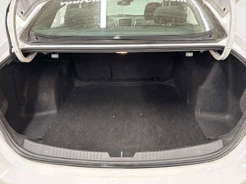 Used 2017 Chevrolet Malibu LT w/ Driver Confidence Package image 15