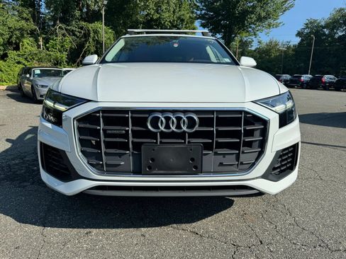 Used 2019 Audi Q8 Premium w/ Convenience Package AWD/4WD image 8