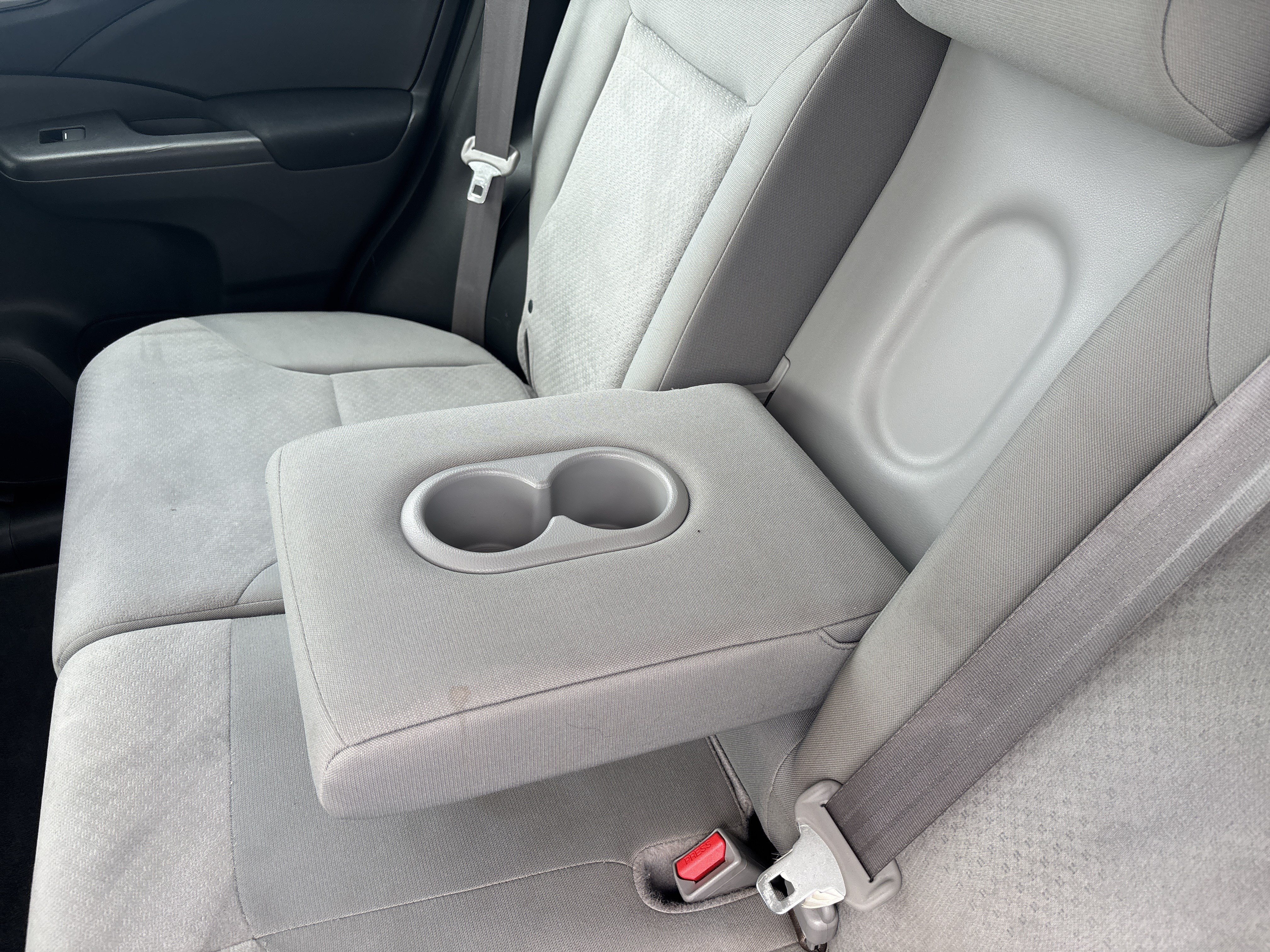 Used 2015 Honda CR-V LX image 27