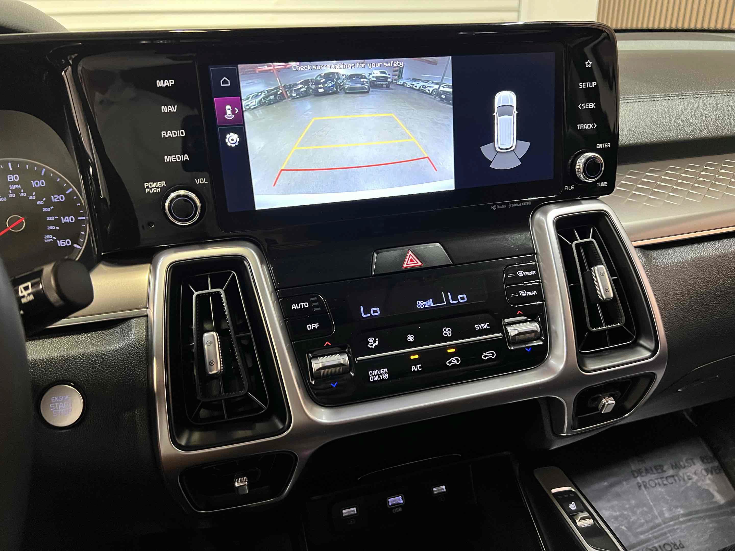 Used 2022 Kia Sorento S FWD image 10