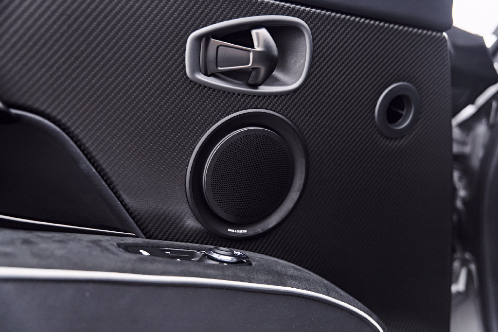 Used 2023 Aston Martin DBS Coupe RWD image 47