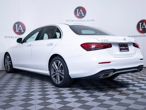 Used 2022 Mercedes-Benz E 350 4MATIC Sedan image 7