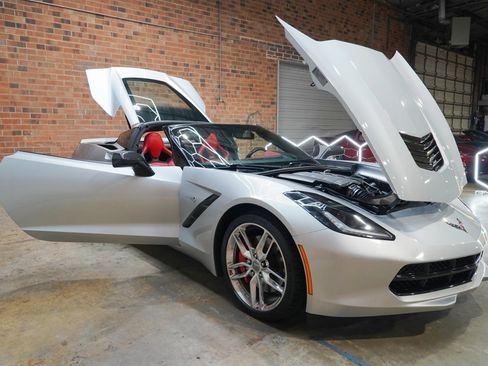 Used 2014 Chevrolet Corvette Stingray Coupe w/ 3LT Preferred Equipment Group RWD image 24