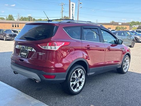 Used 2016 Ford Escape Titanium w/ Equipment Group 301A AWD/4WD image 26
