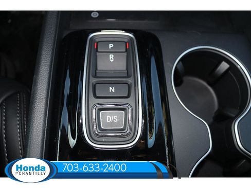 New 2025 Honda Pilot Touring image 19