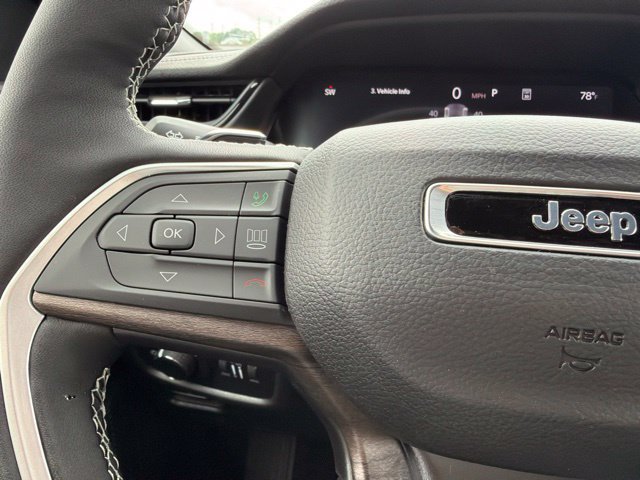 New 2026 Jeep Grand Cherokee Altitude AWD/4WD image 20