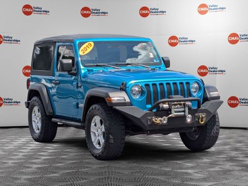 Used 2019 Jeep Wrangler Sport AWD/4WD image 7