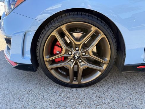 Used 2020 Hyundai Veloster N w/ Performance Package image 12