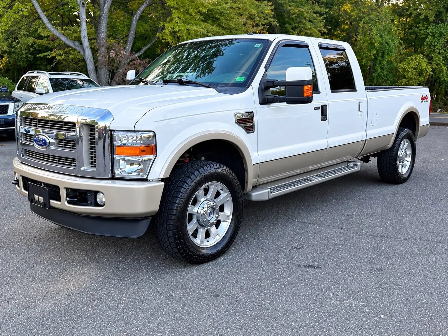 Used 2009 Ford F350 Lariat AWD/4WD image 1