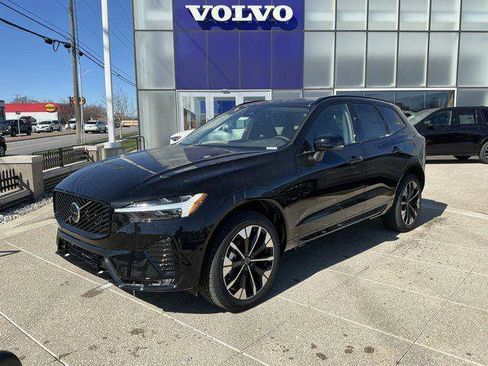 New 2026 Volvo XC60 B5 Plus w/ Protection Package Premier AWD/4WD image 2