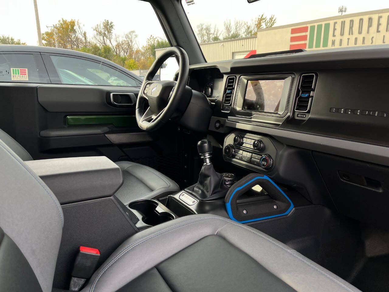 Used 2022 Ford Bronco Black Diamond AWD/4WD image 22